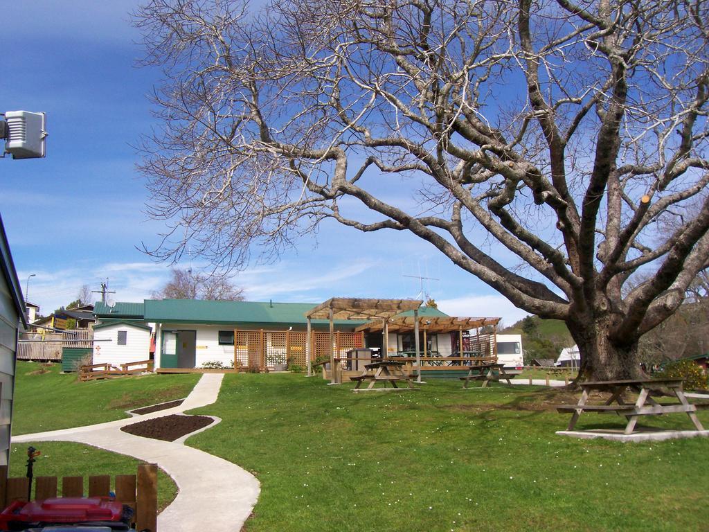 Waitomo Top 10 Holiday Park Уайтомо Кейвс Екстериор снимка